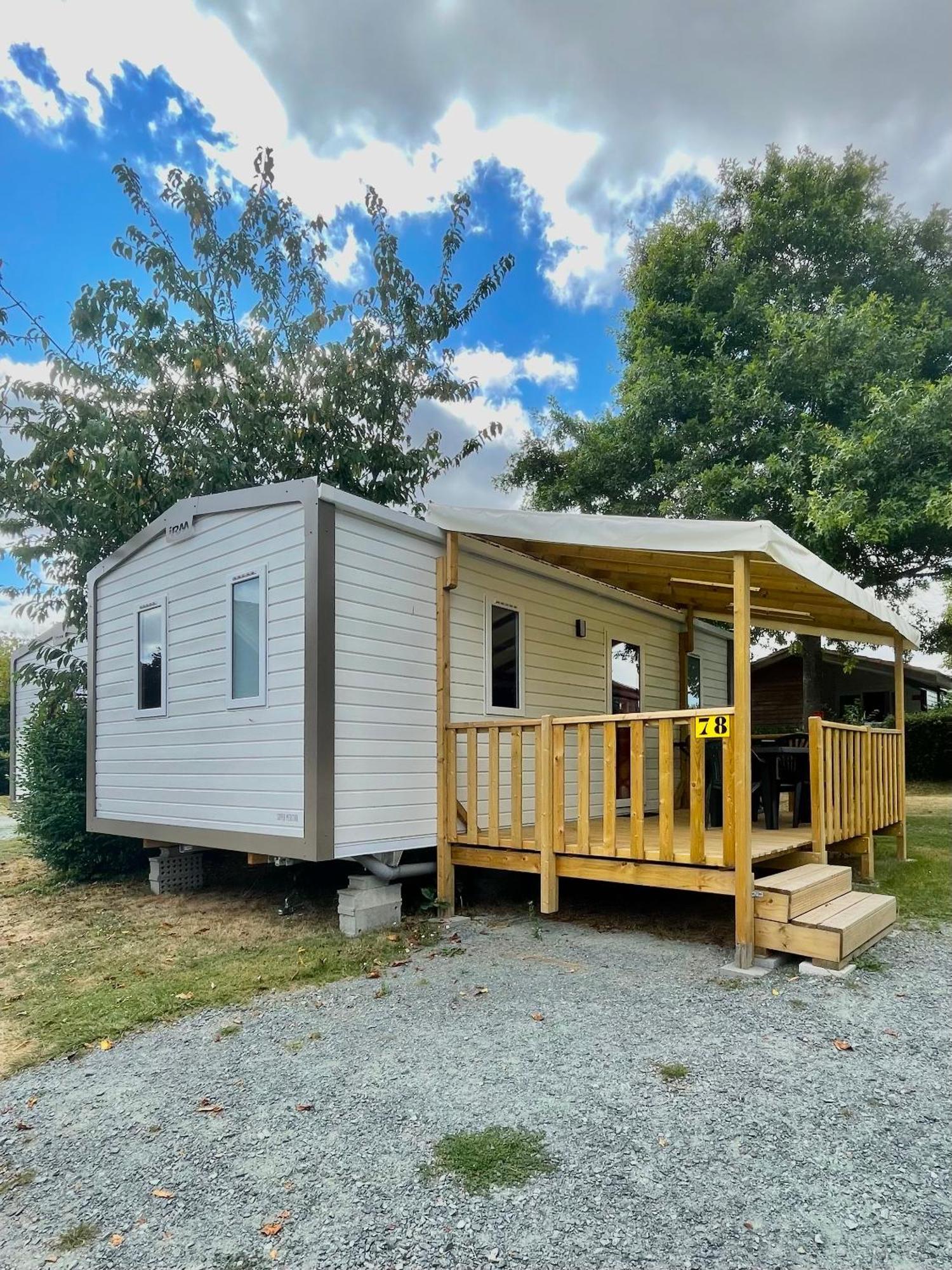 Camping Le Rouge Gorge **** 10' Puy Du Fou Saint-Laurent-sur-Sèvre Eksteriør bilde